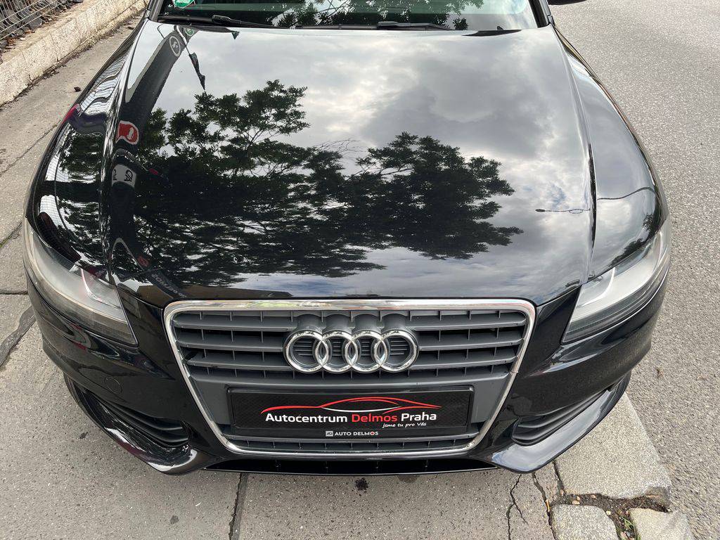 Audi A4 2.0TDI/2010/S.KNIHA,SPORT-140