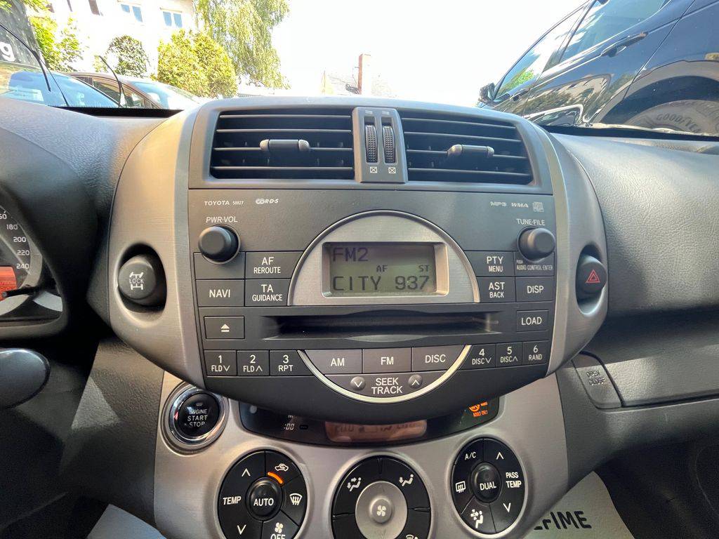 Toyota  2.2D-130kW/4x4/2006/2MAJ,MAN6,