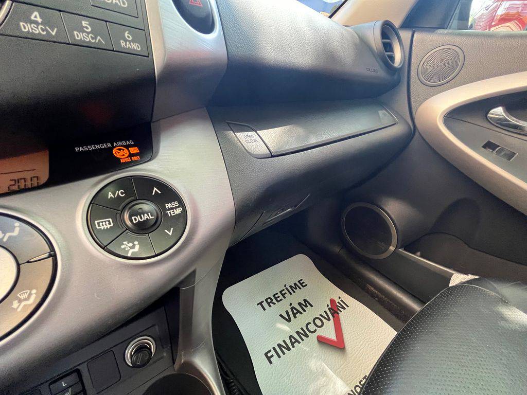 Toyota  2.2D-130kW/4x4/2006/2MAJ,MAN6,