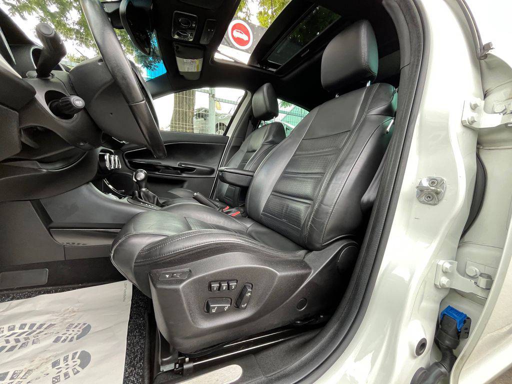 Alfa Romeo Giulietta 1.4TB/2012/AT,SPORT-ZÁRUKA