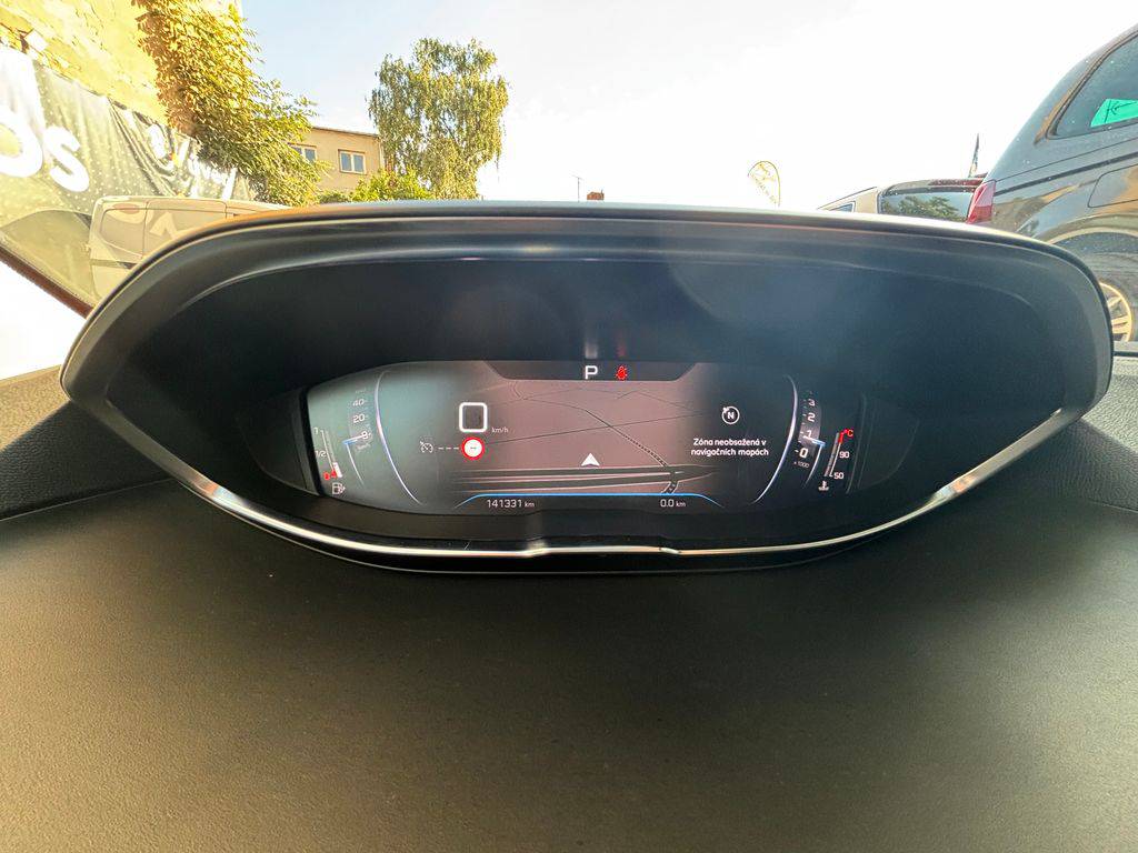 Peugeot 3008 1.5HDi-AT8/2022/1MAJ,CZ-ZÁRUKA