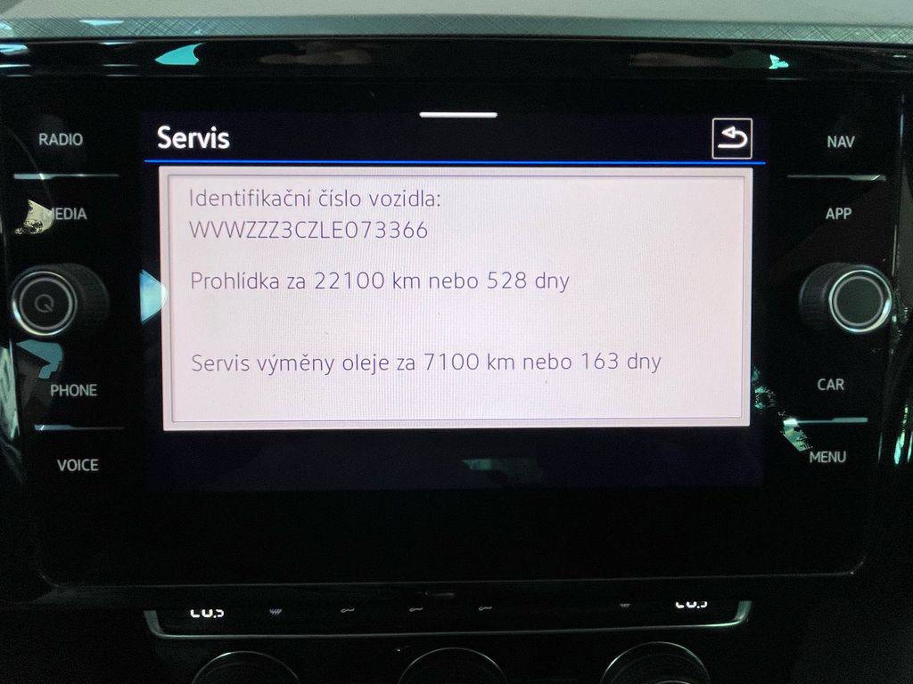 Volkswagen Passat 2.0TDI-190/2020/AT,1MAJ,DPH,ZÁ