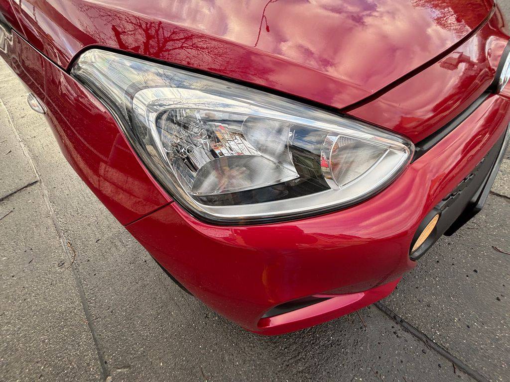Hyundai i10 1.0i 49kW/2019/1MAJ,S-KNIHA