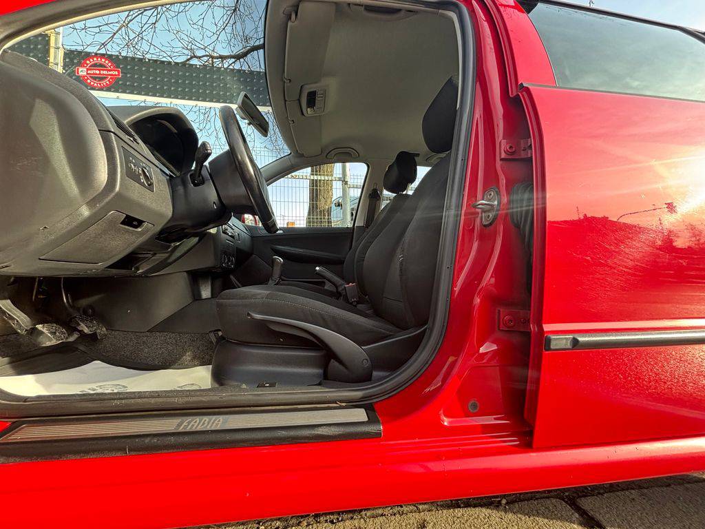 Škoda Fabia 1.2HTP/2006/1MAJ.ČR.S.KNIHA