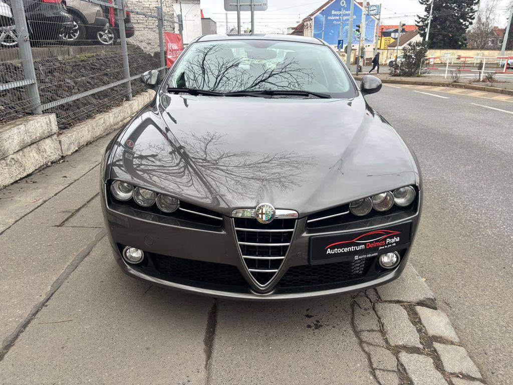 Alfa Romeo 159 1.9JTS 16V-Distinctive.MANUAL