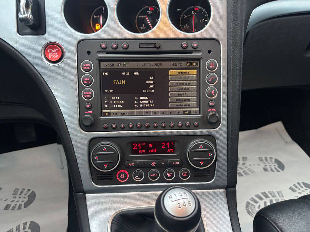 Alfa Romeo 159 1.9JTS 16V-Distinctive.MANUAL