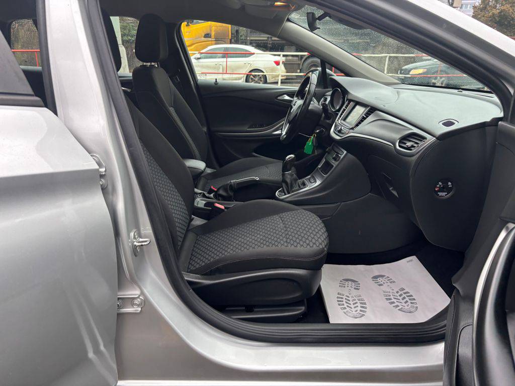 Opel Astra 1.5CDTi/2022/1M,DPH-ZÁRUKA 24M