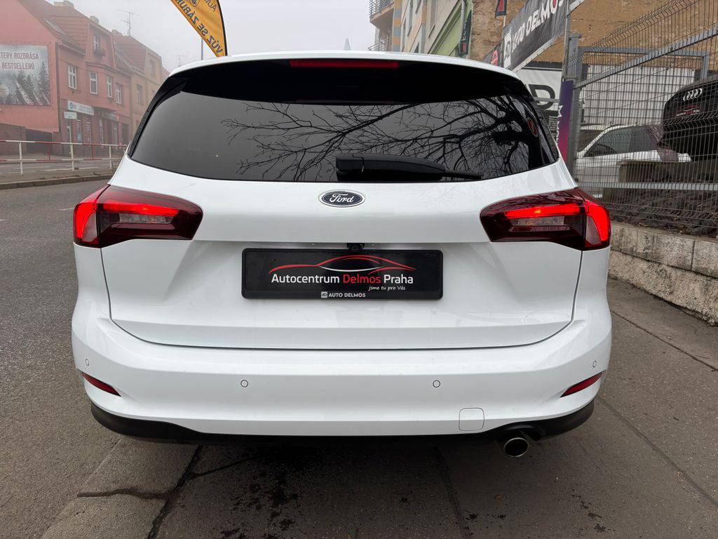 Ford Focus 1.5EB/2023/1MAJ,COOL-ZÁRUKA24