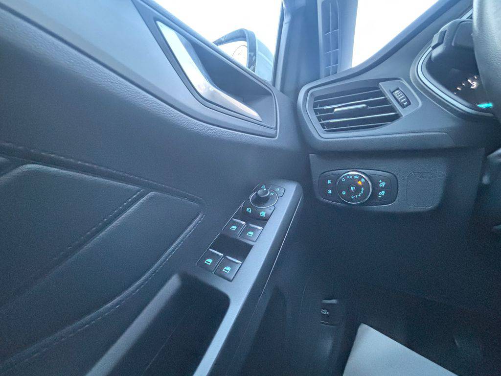 Ford Focus 1.0EB/2023/Active-1MAJ-MAN6-S.