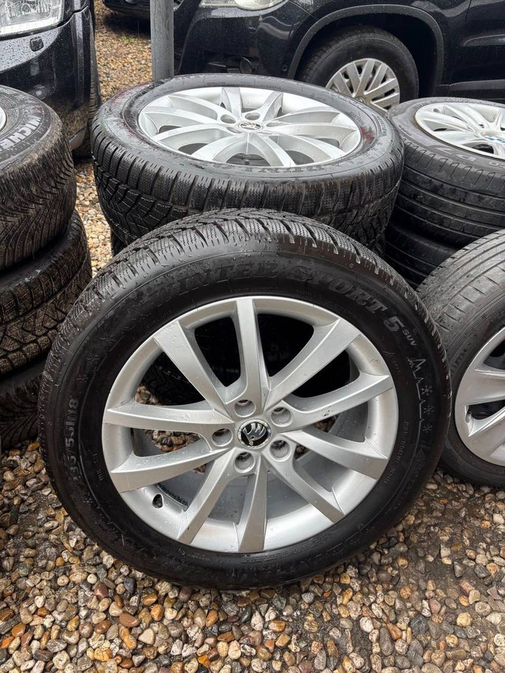 Škoda Kodiaq sada orig. alu  7Jx18H2 ET43, 