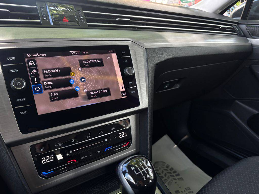Volkswagen Passat 2.0TDI/2021/1MAJ,DPH-ZÁRUKA-AKCE