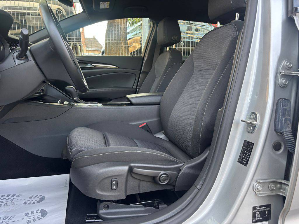 Opel Insignia 2.0CDTi/2023/1MAJ.DPH.ELEG.AKC
