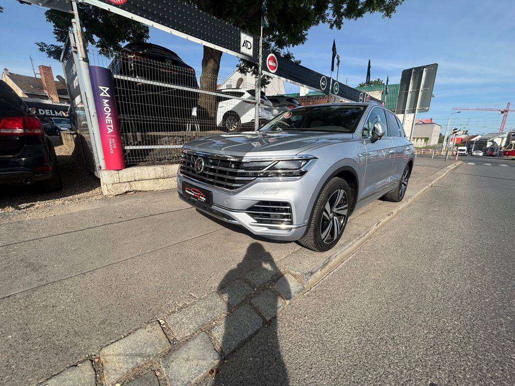 Volkswagen Touareg 3.0TDi-2020-CZ-1MAJ-DPH-WEBAST