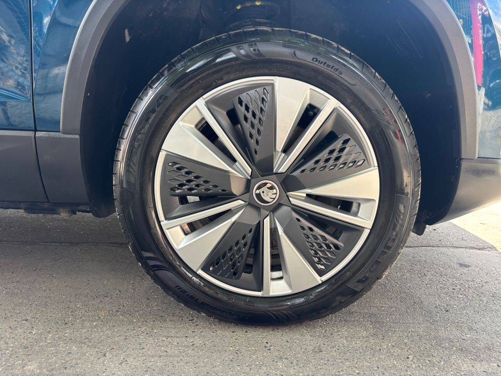Škoda Karoq 1.6TDi/2023/STYLE.ČR.1M.DPH21%.VIRTUAL