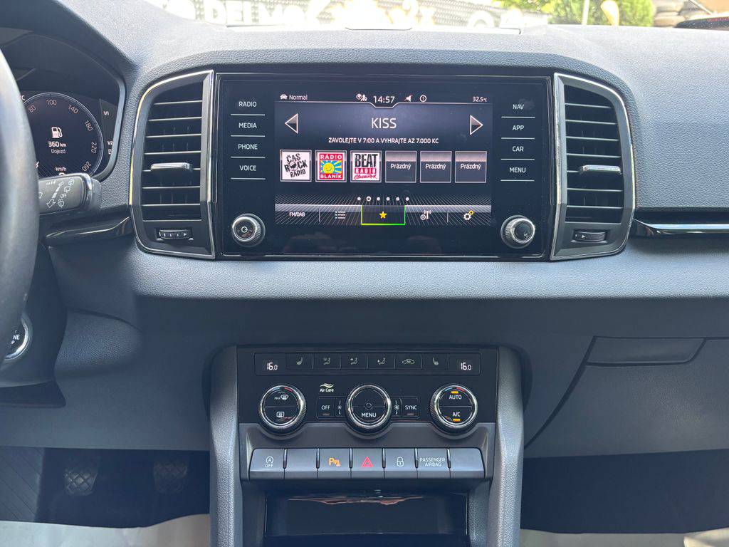 Škoda Karoq 1.6TDi/2023/STYLE.ČR.1M.DPH21%.VIRTUAL