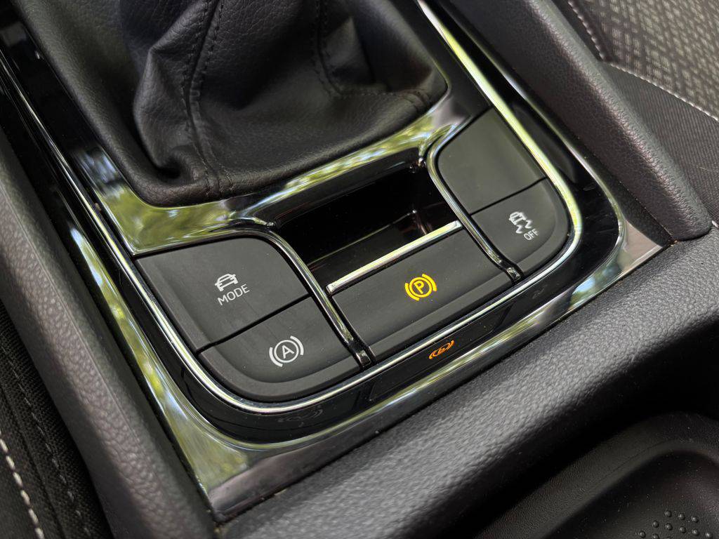 Škoda Karoq 1.6TDi/2023/STYLE.ČR.1M.DPH21%.VIRTUAL