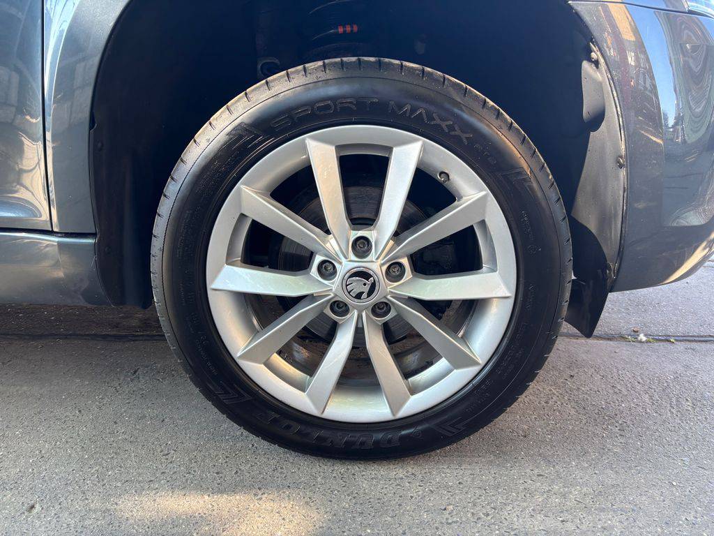 Škoda Yeti 1.4TSi-90KW/2015/ELEGANCE.1MAJ