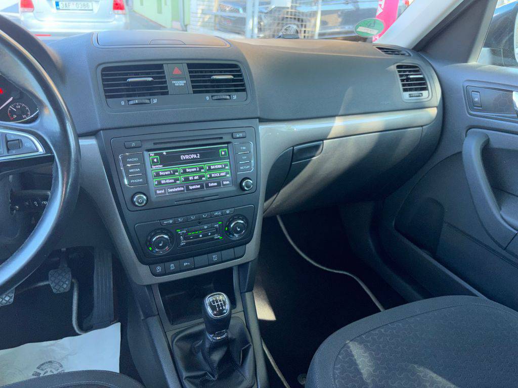 Škoda Yeti 1.4TSi-90KW/2015/ELEGANCE.1MAJ