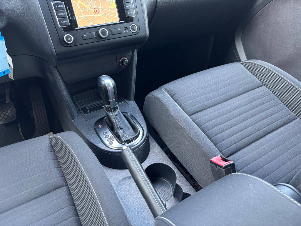 Volkswagen Touran 1.4TSI-103KW.DSG.7MÍST.ZÁRUKA