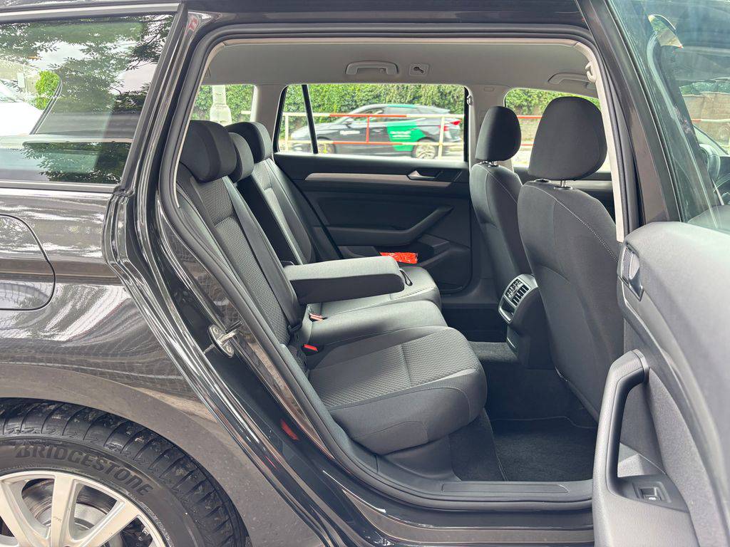 Volkswagen Passat 2.0TDi/2023/AT.1MAJ.TAŽNÉ.ZÁRU