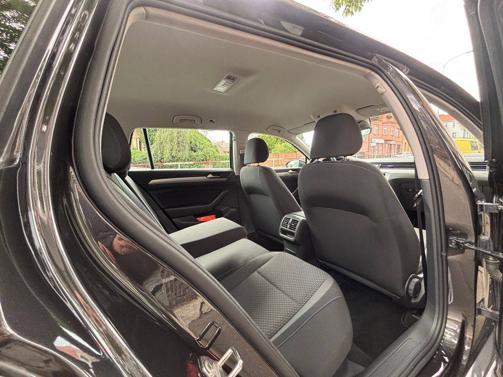 Volkswagen Passat 2.0TDi/2023/AT.1MAJ.TAŽNÉ.ZÁRU