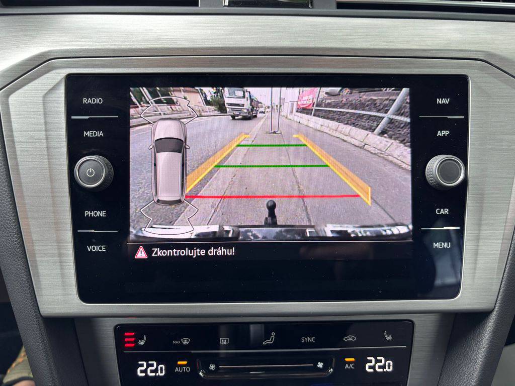 Volkswagen Passat 2.0TDi/2023/AT.1MAJ.TAŽNÉ.ZÁRU