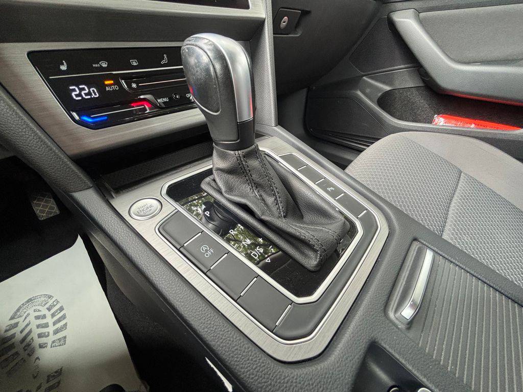 Volkswagen Passat 2.0TDi/2023/AT.1MAJ.TAŽNÉ.ZÁRU