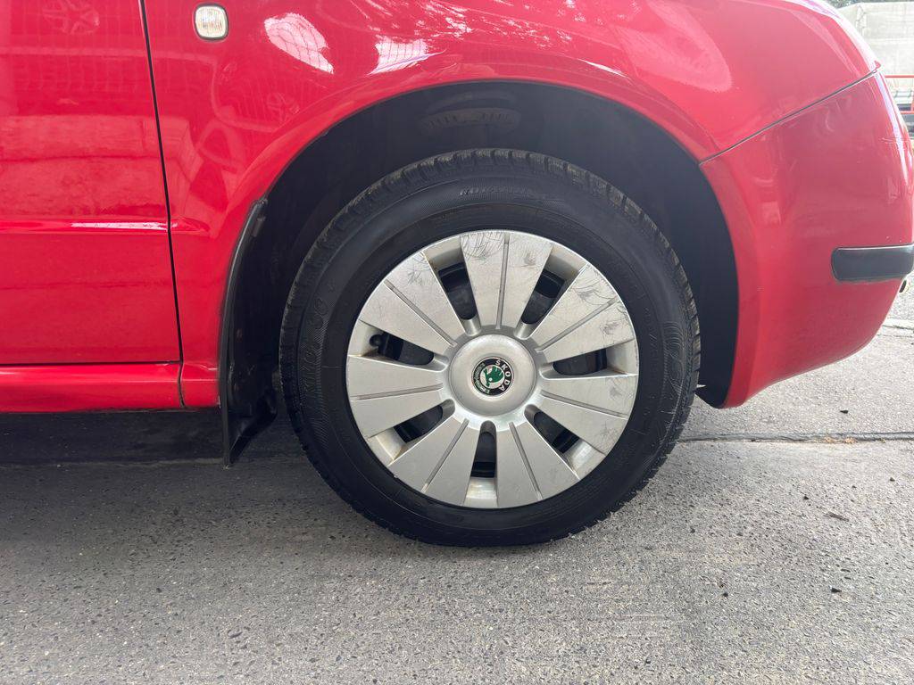 Škoda Fabia 1.4MPI/2002/AMB.2MAJ.ČR-TAŽNÉ