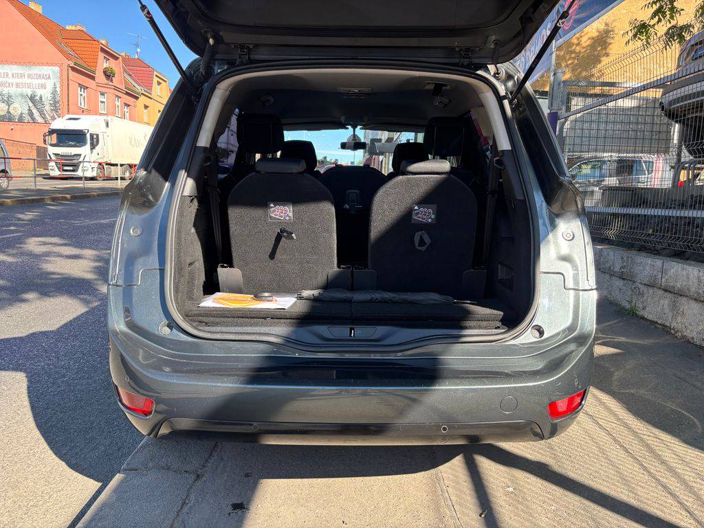 Citroën  1.6HDi.7MÍST.DPH.ČR.1MAJ.DPH.ZÁRUKA12