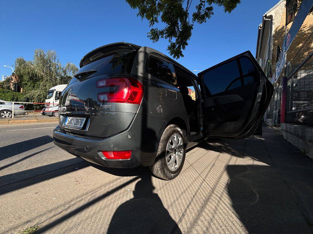 Citroën  1.6HDi.7MÍST.DPH.ČR.1MAJ.DPH.ZÁRUKA12